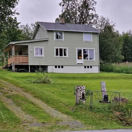 Casa de Férias Arctic Lyngen Svensby